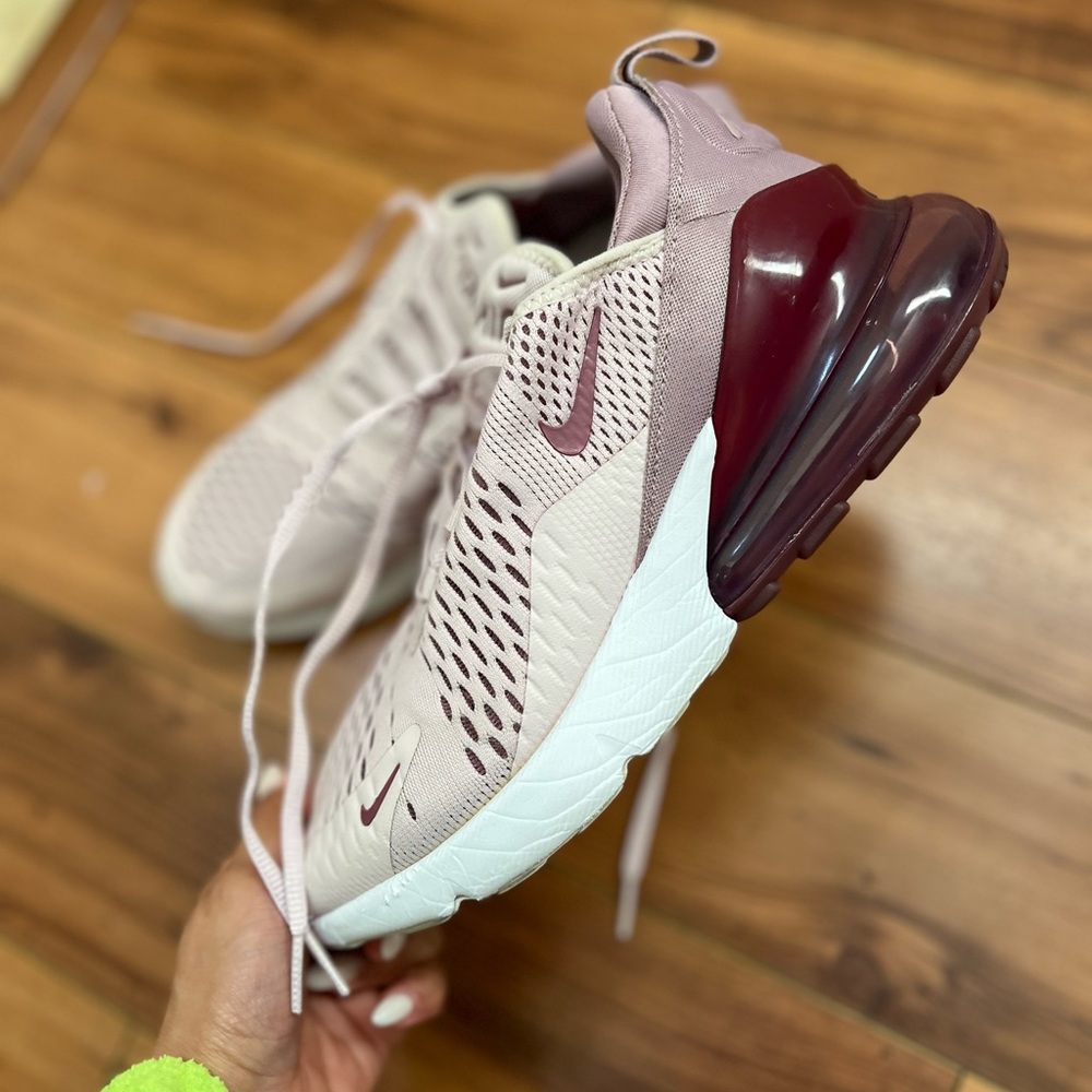 Nike Women's Air Max 270 in Pink and Burgundy